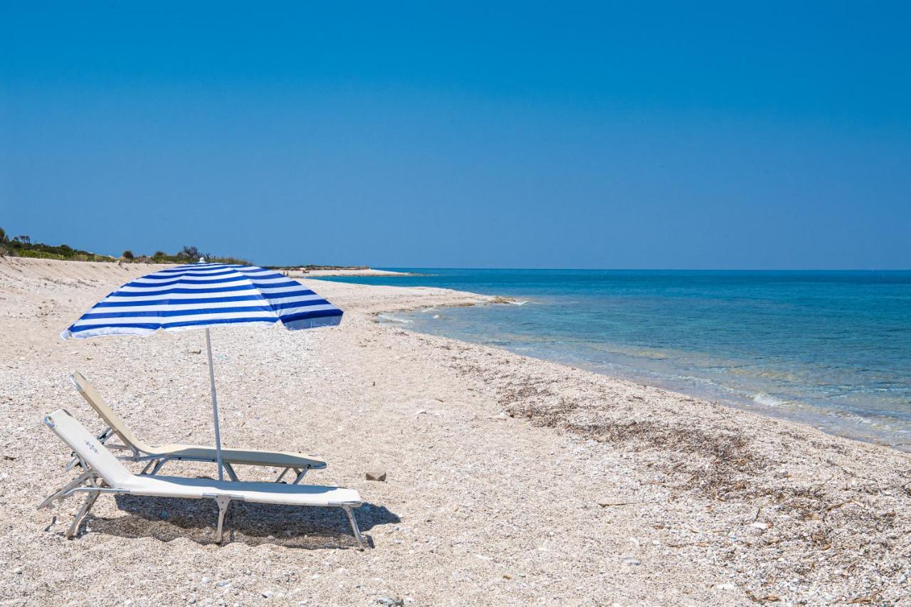 Villa Borgo! Ευχάριστο Εξοχικό Σπίτι Δίπλα Στη Θάλασσα!! Lefkáda Exterior foto